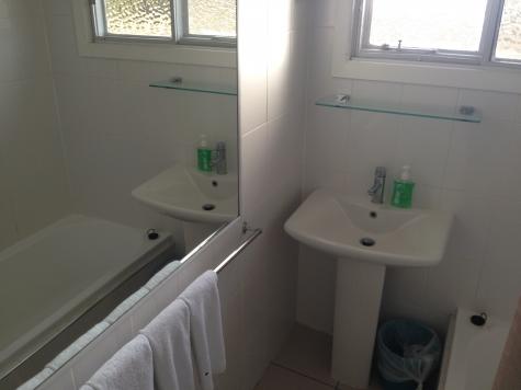 bathroom
 - Bestbrook Mountain Resort Farm Stay