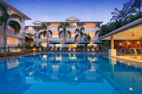 Cayman Pool - Cayman Villas Port Douglas