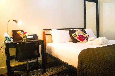 Hotel Room
 - Club Boutique Hotel Cunnamulla