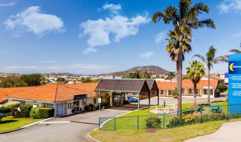Exterior
- Sleepwell Motel
