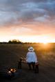 Looking to the sunset & fire pit
 - Mitchell Grass Retreat Longreach