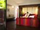 Garden Suite
 - Pinctada McAlpine House